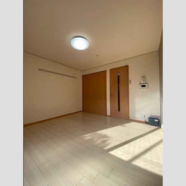 その他 (洋室)