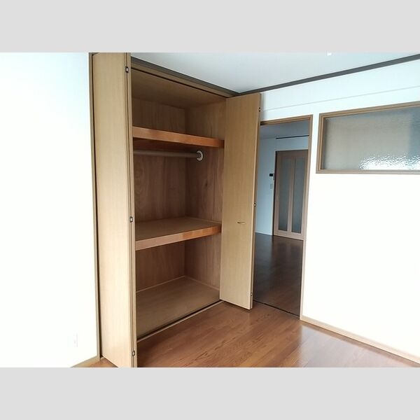 その他 (クローゼット②)