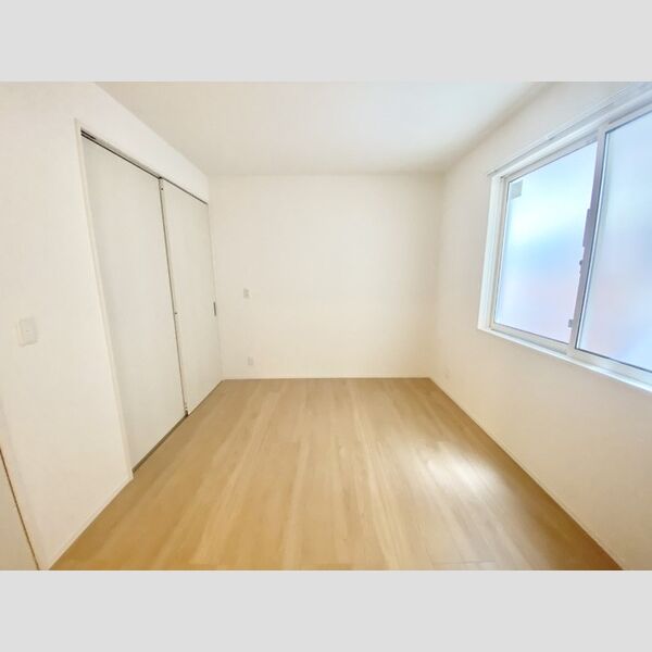 その他 (洋室6帖)