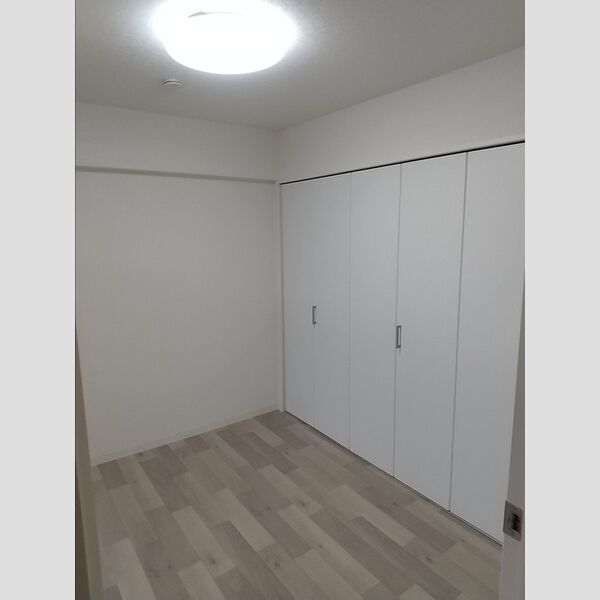 その他 (洋室4.2帖)