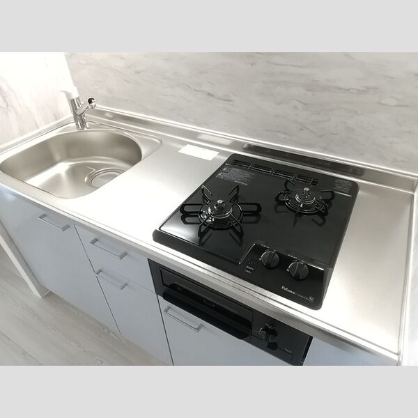 キッチン (2口ガスコンロ付システムキッチン)