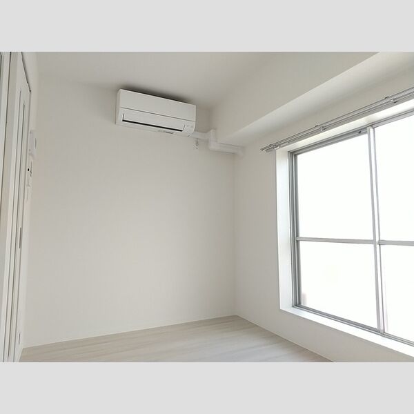 居室・リビング (洋室)