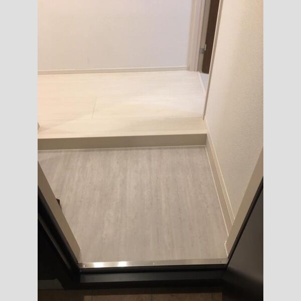 玄関 (玄関)