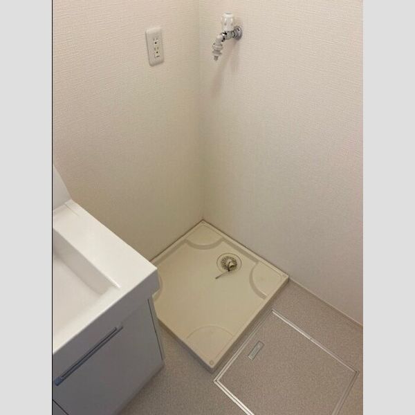 その他 (洗濯機置き場)