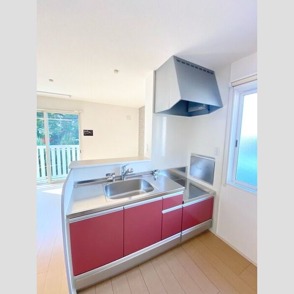 キッチン (浄水器付きキッチン水栓)