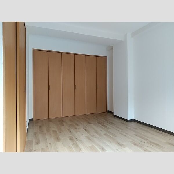 その他 (洋室7帖)