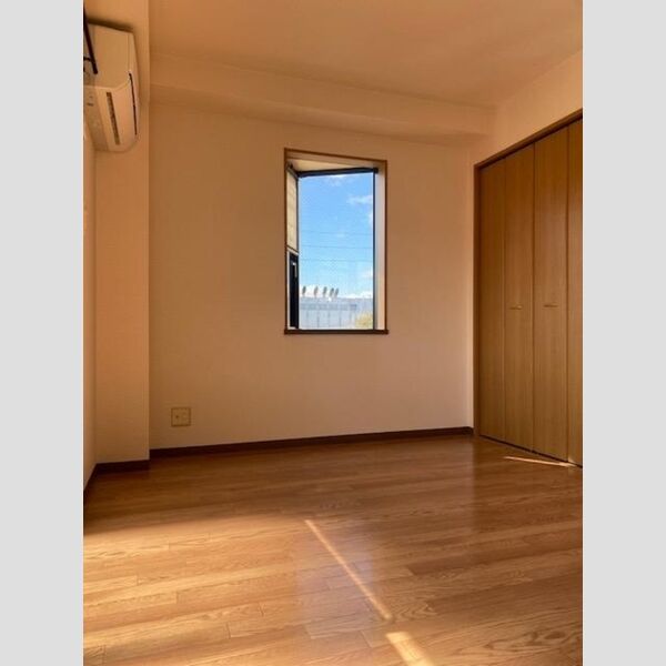 その他 (洋室①)