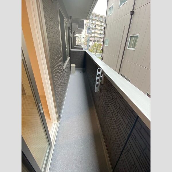 バルコニー・ベランダ (東向き)