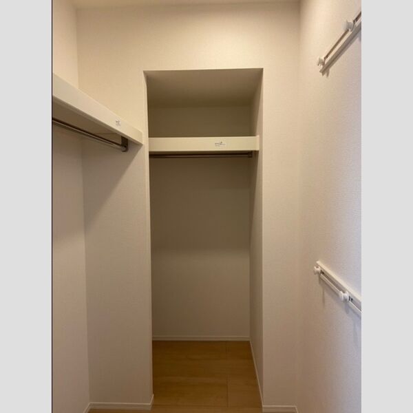 その他 (クローゼット)