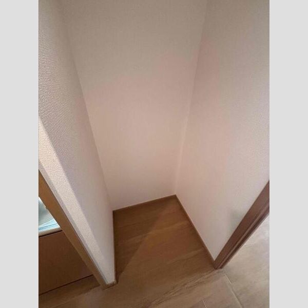 その他 (冷蔵庫置場)