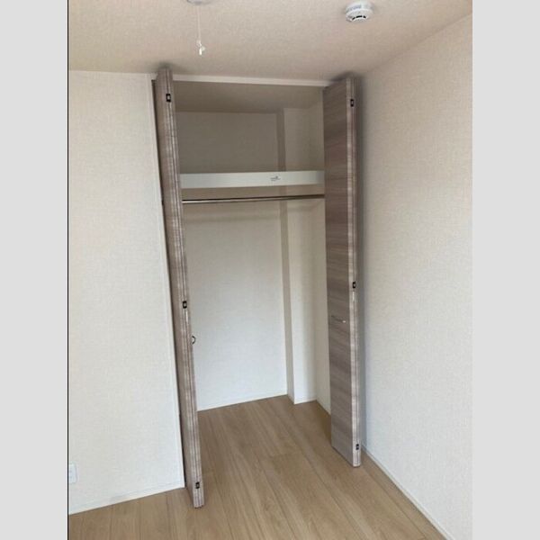 その他 (クローゼット)