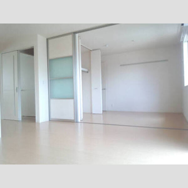 居室・リビング (LDK～洋室(202号))