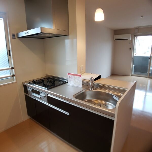 キッチン (キッチン)