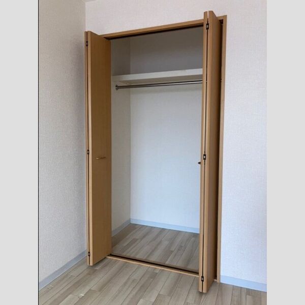 その他 (洋室)