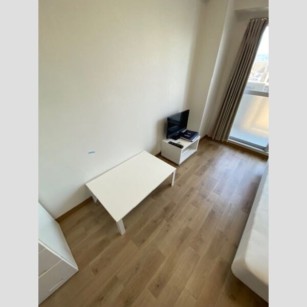 その他 (テレビ、テレビ台、テーブル)