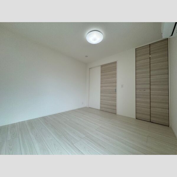 その他 (洋室6.3帖)