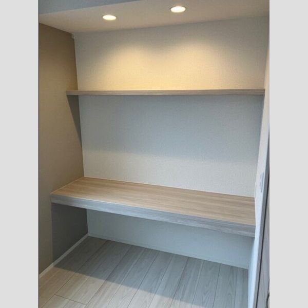 その他 (洋室9.9帖　ワークデスク)