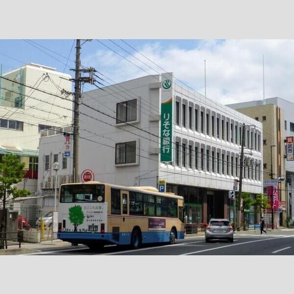 現地周辺 (りそな銀行豊中服部支店400m)