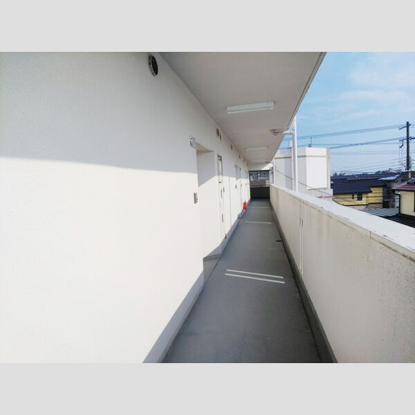 現地周辺 (ロビー)
