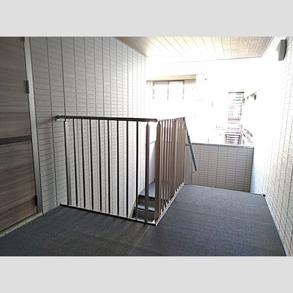 現地周辺 (階段)