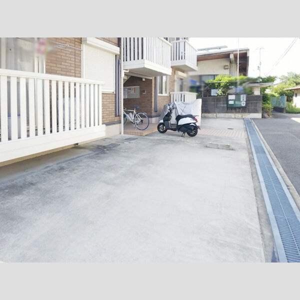 駐車場 (駐車場)