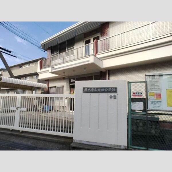 現地周辺 (近くに公民館があります)