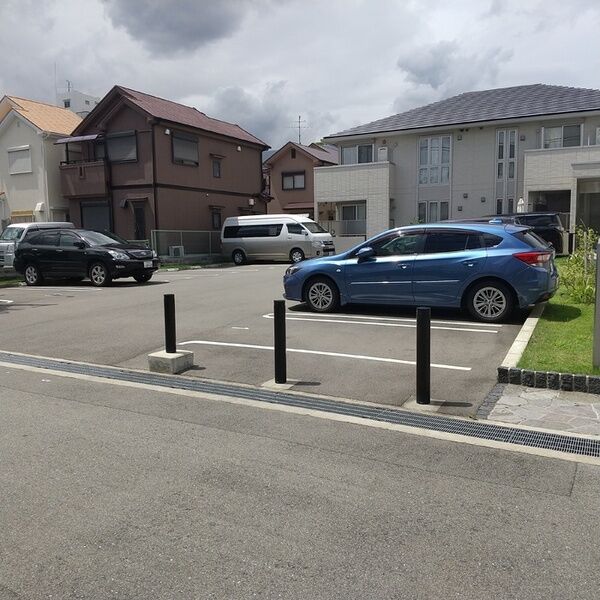 駐車場 (駐車場)