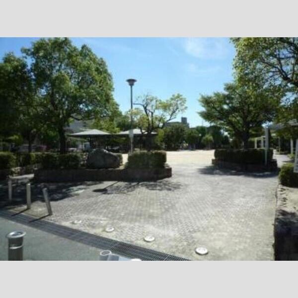 現地周辺 (中村公園(400m))