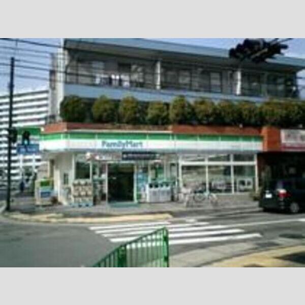 現地周辺 (ファミリーマート茨木天王店(130m))