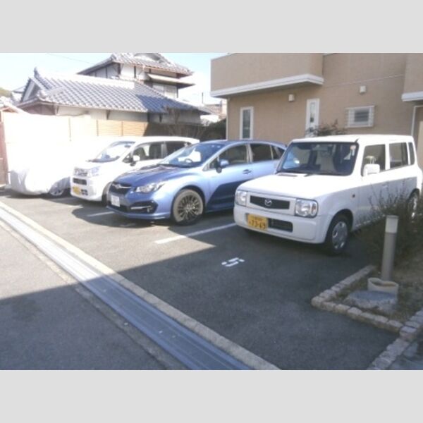駐車場 (駐車場)