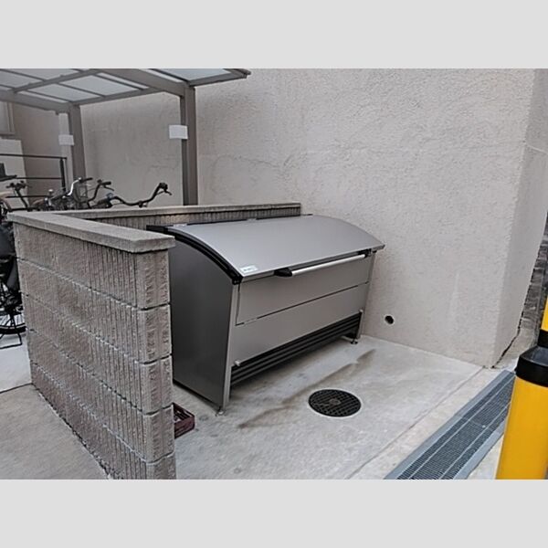 現地周辺 (ゴミ捨て場)