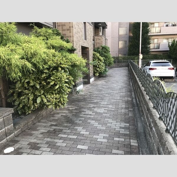 駐車場 (共用部)