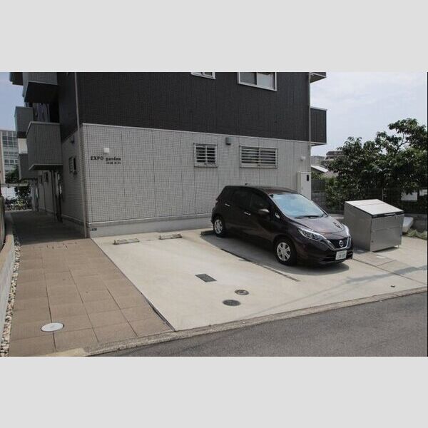 駐車場 (駐車場)