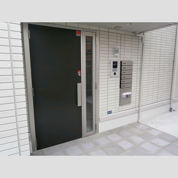エントランス (A棟エントランス)