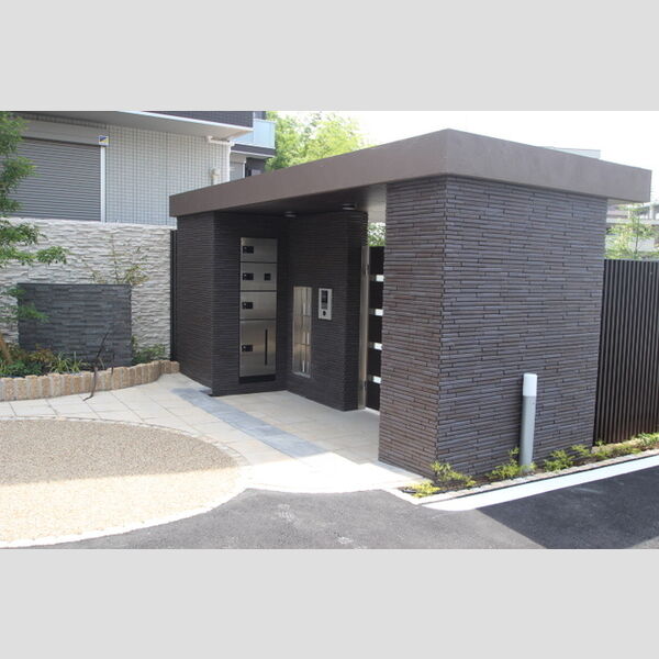 エントランス (エントランス)