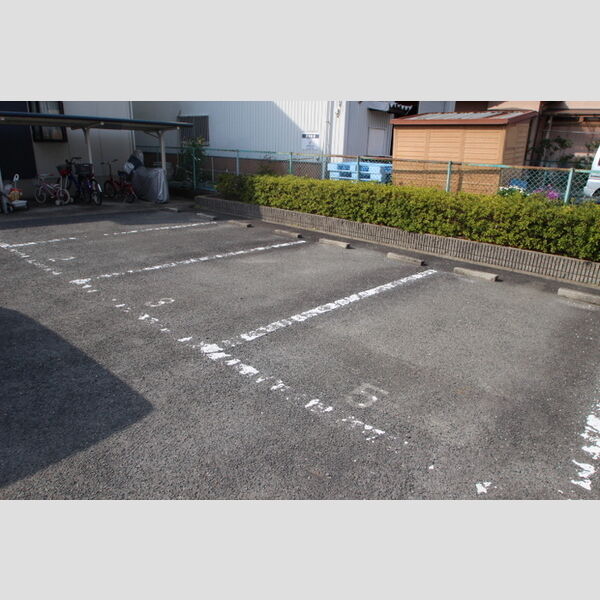 駐車場 (駐車場)