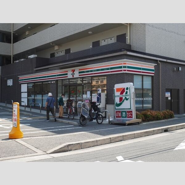 現地周辺 (セブンイレブン茨木沢良宜西店(126m))