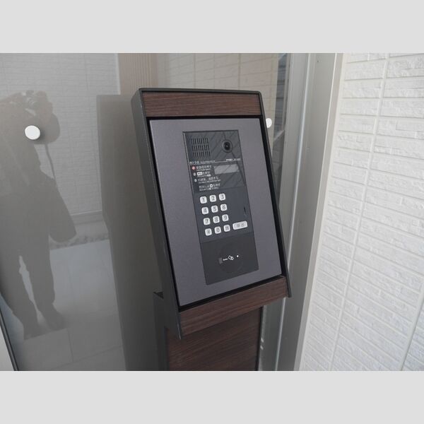 エントランス (オートロック対応)