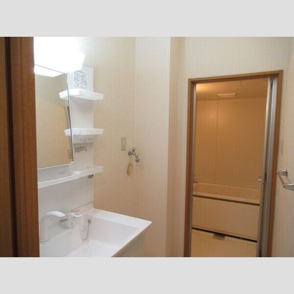 洗面所 (洗面室)