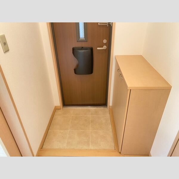 玄関 (シューズボックス)