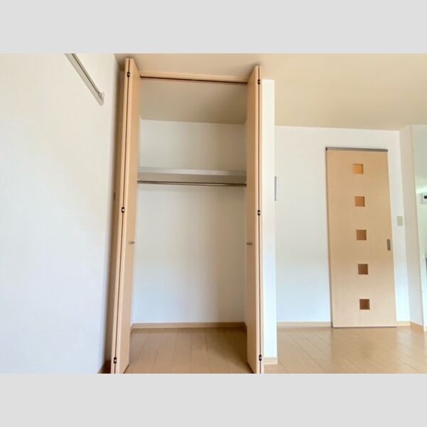 収納 (クローゼット)