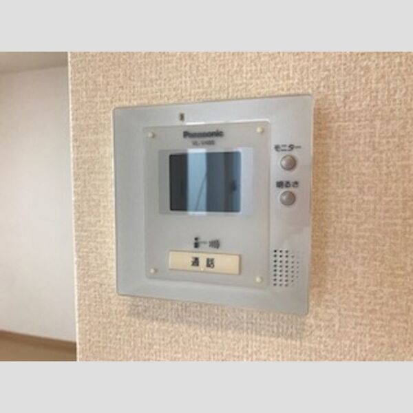 バス (インターホン)