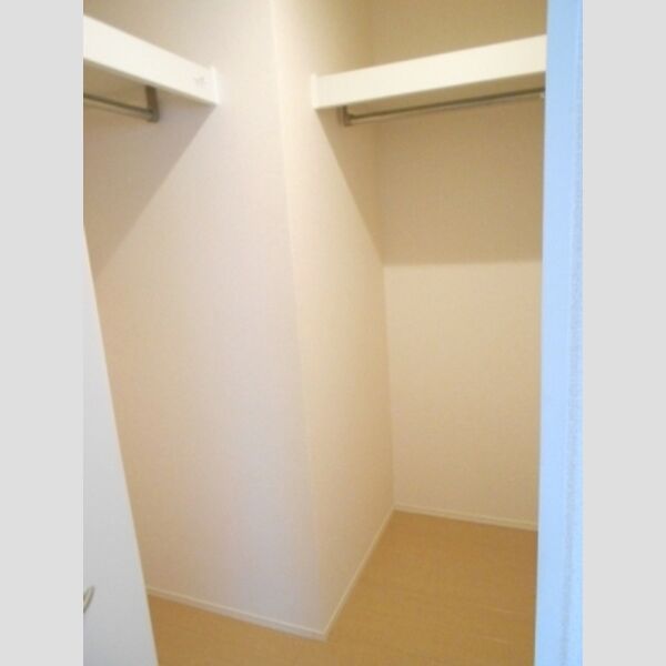 その他 (クローゼット)