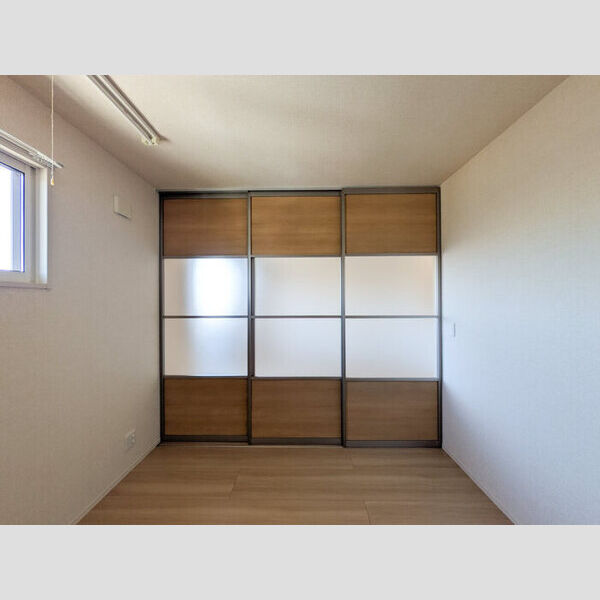 その他 (洋室)