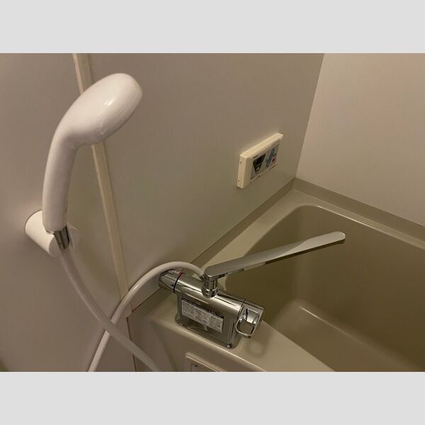 バス (サーモスタッド水栓)