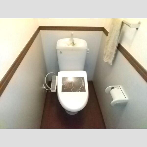 トイレ (温水洗浄暖房便座)