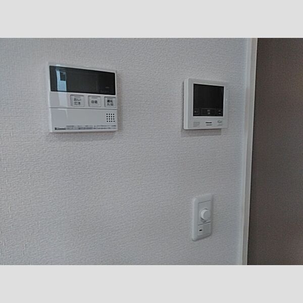 その他設備 (テレビモニターフォン)