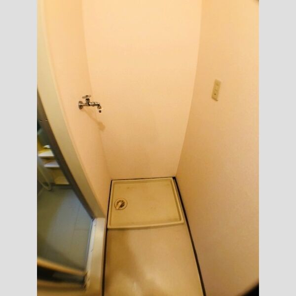 その他 (洗濯機置き場)