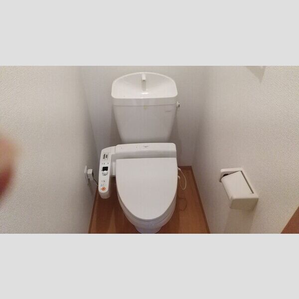 トイレ (温水洗浄暖房便座)