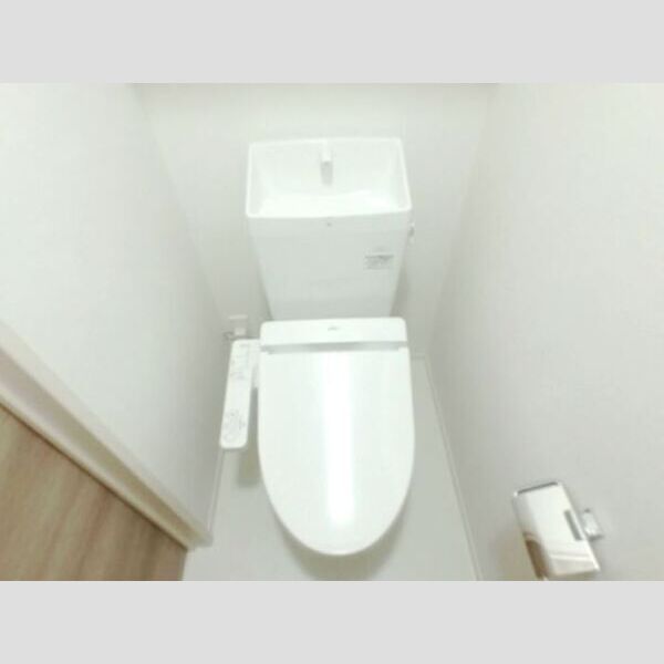 トイレ (温水洗浄便座)